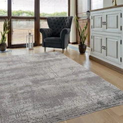 United Weavers Cascades Mazama 5'3"x7'2" Room Size Rug