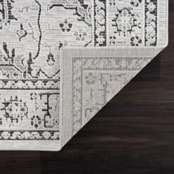 United Weavers Paramount Keystone 5'3" X 7'2" Room Size Rug 18 United Weavers Paramount Keystone 5'3" X 7'2" Room Size Rug -Exquisite Home imageService 1182