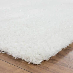 United Weavers Ritz Easton 5'3"x7'2" Room Size Rug 33 United Weavers Ritz Easton 5'3"x7'2" Room Size Rug -Exquisite Home imageService 1301