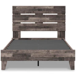 Signature Design By Ashley Neilsville Platform Bed - Queen -Exquisite Home imageService 1890