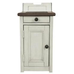 Signature By Ashley Bolanburg End Table With USB -Exquisite Home imageService 1936