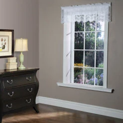 Habitat Mona Lisa Jacquard Lace Valance 10 Habitat Mona Lisa Jacquard Lace Valance -Exquisite Home imageService 2592