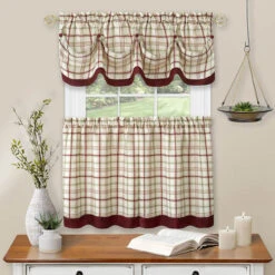 Tattersall Tier And Valance Set
