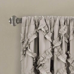 Lush Decor - Ruffle Diamond Window Curtain -Exquisite Home imageService 3195