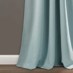 Lush Décor Insulated Blackout Back Tab Curtains 24 Lush Décor Insulated Blackout Back Tab Curtains -Exquisite Home imageService 3238