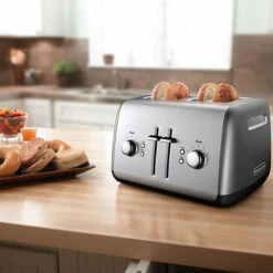 KitchenAid 4-Slice Toaster -Exquisite Home imageService 3460