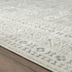 United Weavers Santa Barbara Laguna 5'3" X 7'2" Room Size Rug -Exquisite Home imageService 553